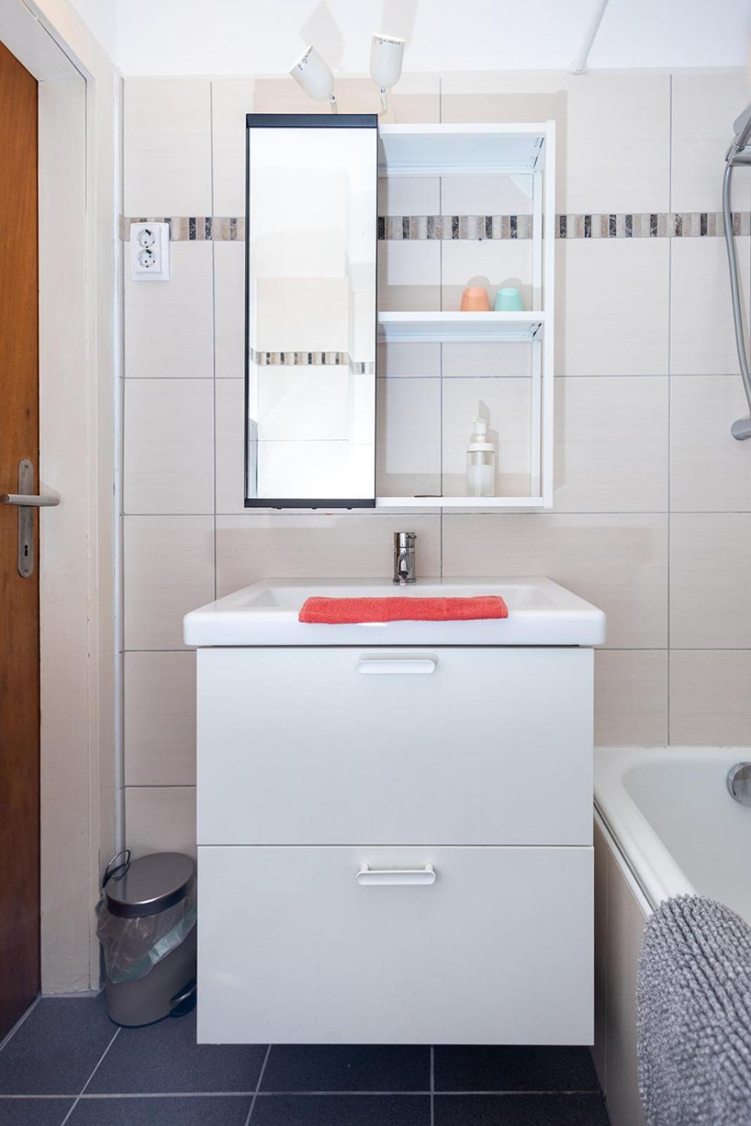 Mooki Beach Apartment Bodensdorf Luaran gambar