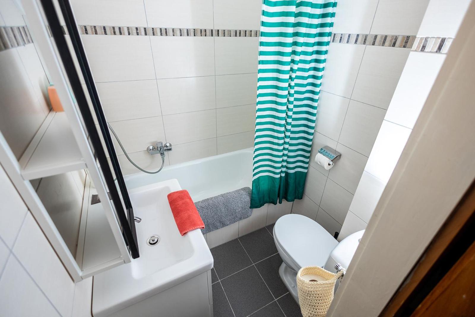 Mooki Beach Apartment Bodensdorf Luaran gambar